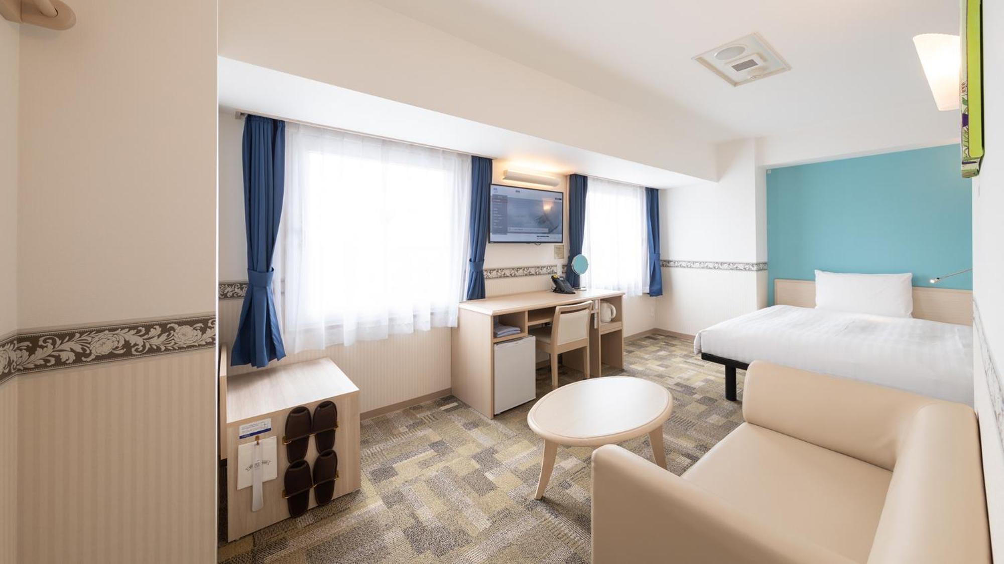 Toyoko Inn Tsubame Sanjo Ekimae Екстер'єр фото